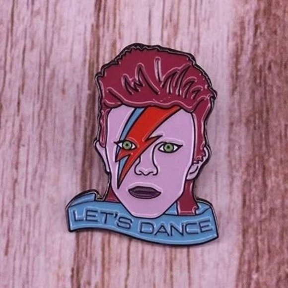 David Bowie pin lightning let's dance white enamel flair rock n roll rockstar 80 - Picture 2 of 3